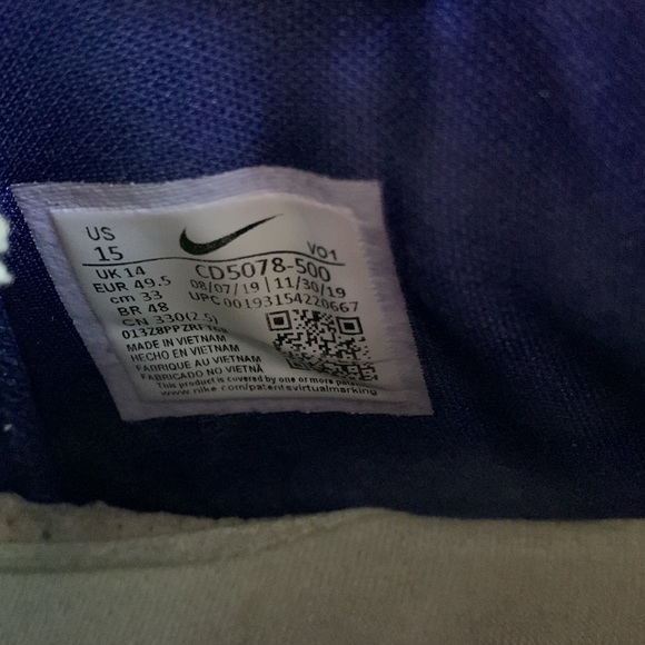 Hi everyone, these are my PG 4 x Gatorade basketball shoes. - Picture 5 of 6